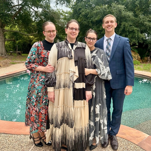 ••• - Picture 2 of 3